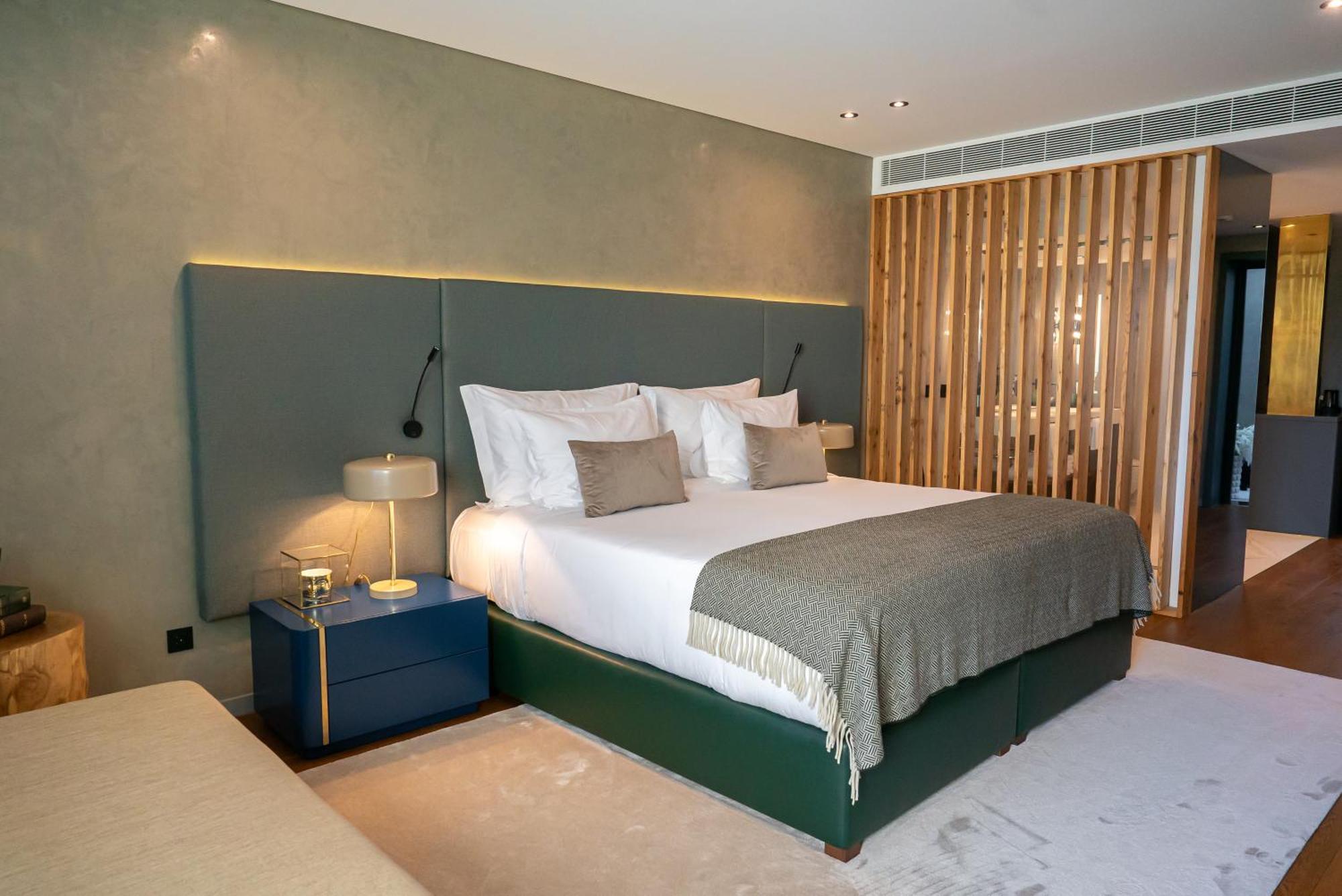 Quinta De Silvalde Hotel ซานโตชีร์โซ ภายนอก รูปภาพ